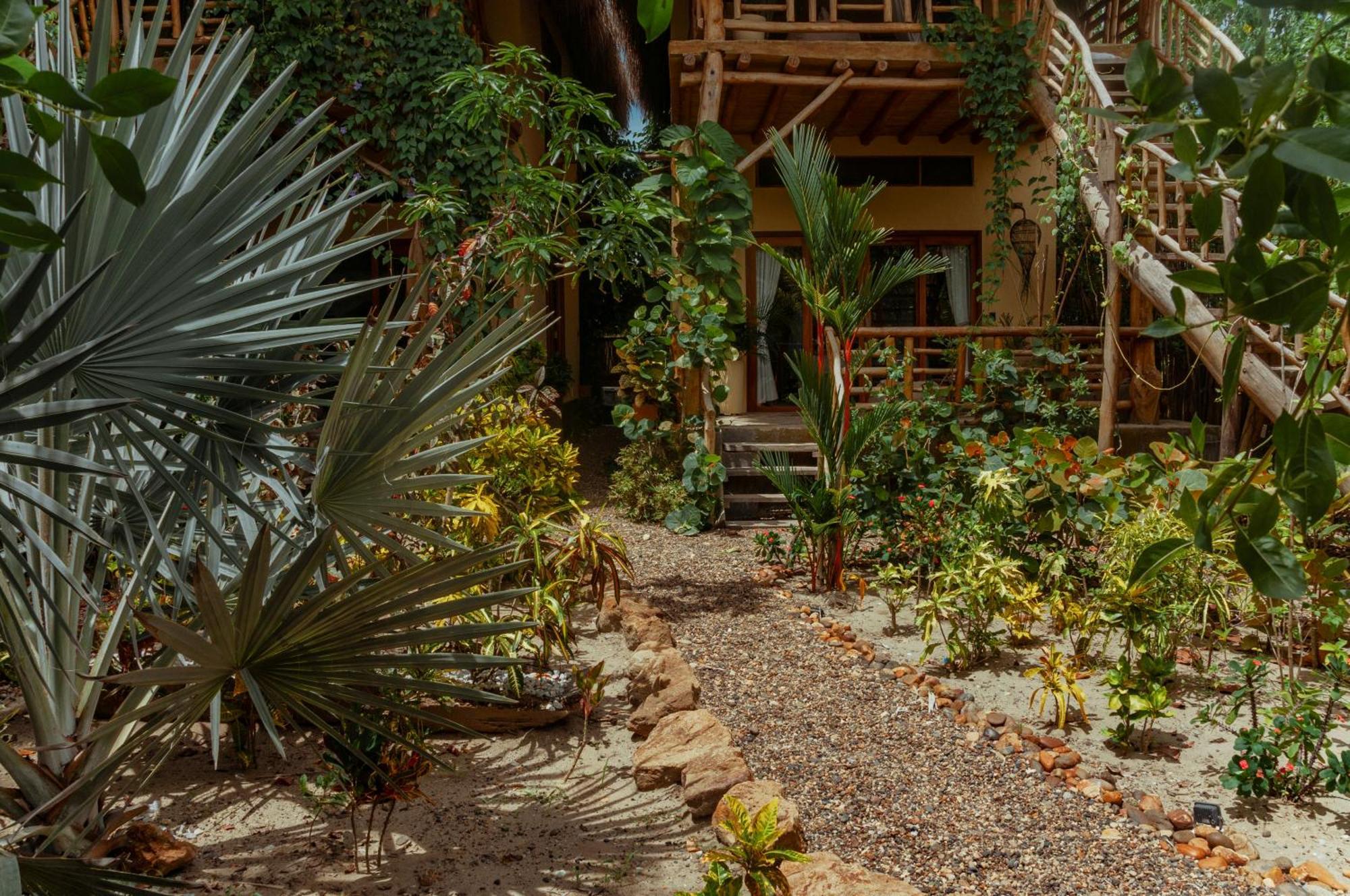 Eco Xata Hotel Santa Veronica Buitenkant foto